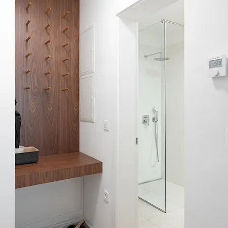 Apartment Ju3 Ljubljana